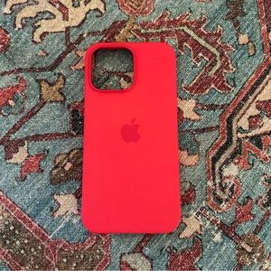 EUC RED MAGSAFE APPLE CASE iPhone 14 Pro Max